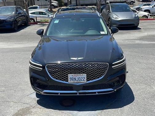 2025 Genesis GV70 2.5T AWD