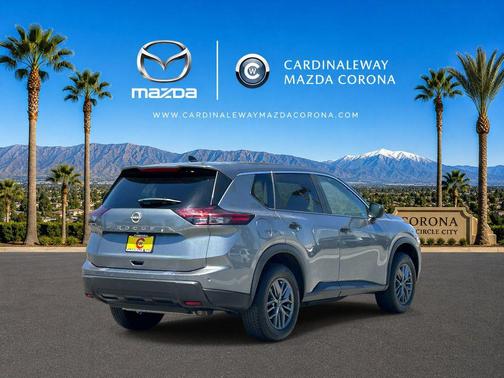 Gun Metallic 2024 Nissan Rogue S
