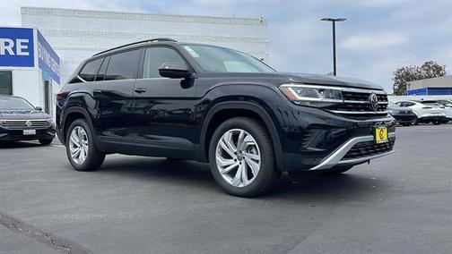 2023 Volkswagen Atlas 3.6L SE w/Technology
