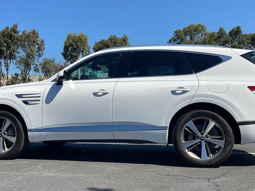 2023 Genesis GV80 2.5T