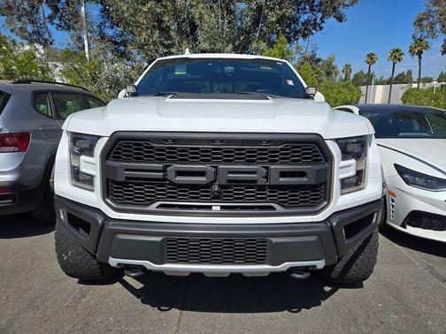 Oxford White 2020 Ford F-150 Raptor