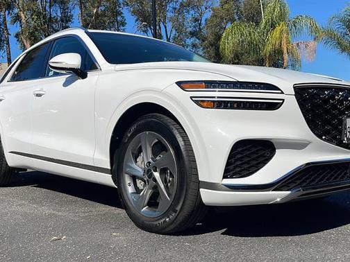 2026 Genesis GV70 2.5T