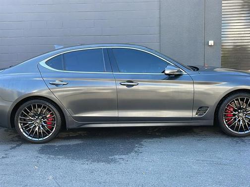2022 Genesis G70 3.3T RWD Launch Edition