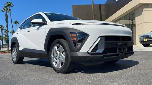 2025 Hyundai KONA SE