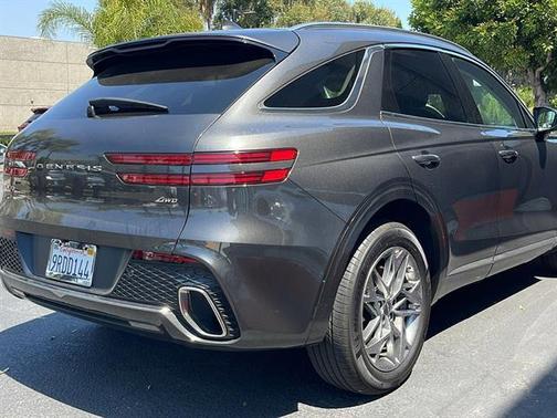 2025 Genesis GV70 2.5T AWD