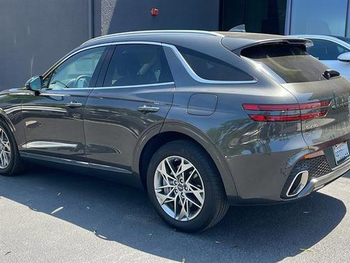 2025 Genesis GV70 2.5T AWD