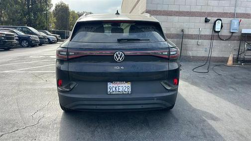 2022 Volkswagen ID.4 Pro