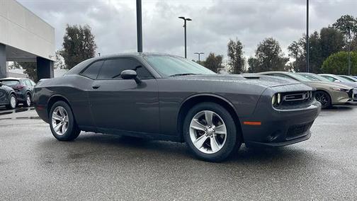 2020 Dodge Challenger SXT