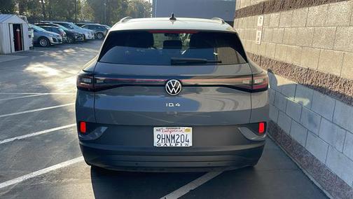 2023 Volkswagen ID.4 Pro