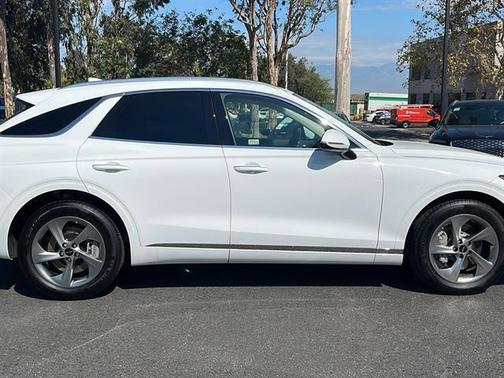 2026 Genesis GV70 2.5T
