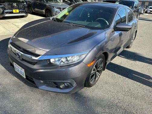 Modern Steel Metallic 2017 Honda Civic EX-T