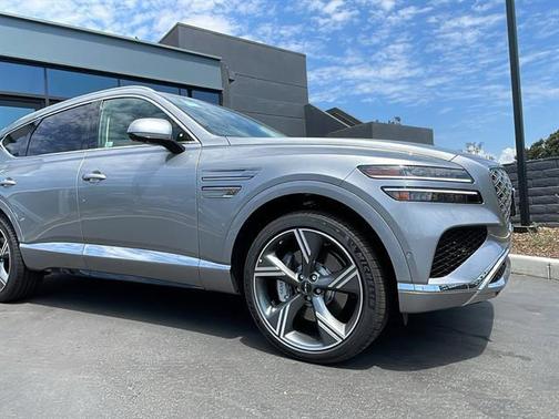 2025 Genesis GV80 2.5T