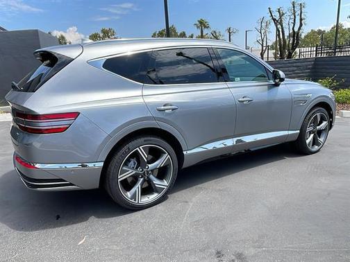 2025 Genesis GV80 2.5T
