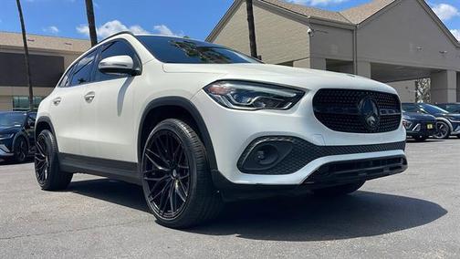 2021 Mercedes-Benz GLA 250 Base 4MATIC