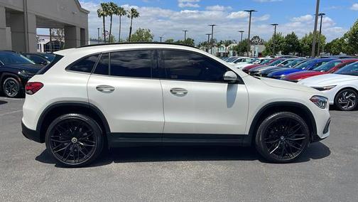2021 Mercedes-Benz GLA 250 Base 4MATIC