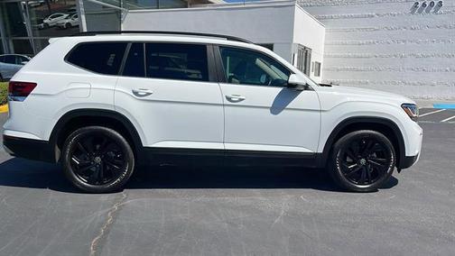 2023 Volkswagen Atlas 3.6L SE w/Technology