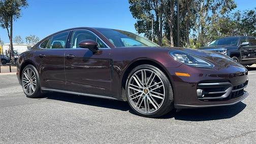 2022 Porsche Panamera Platinum Edition