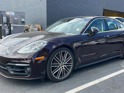 2022 Porsche Panamera Platinum Edition