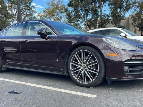 2022 Porsche Panamera Platinum Edition