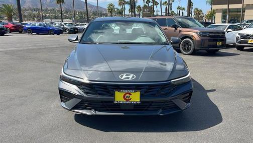 2025 Hyundai ELANTRA SEL