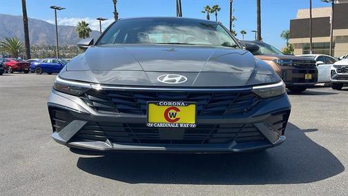 2025 Hyundai ELANTRA SEL