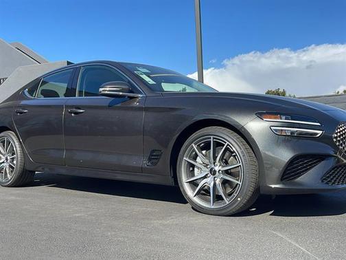 2025 Genesis G70 2.5T RWD