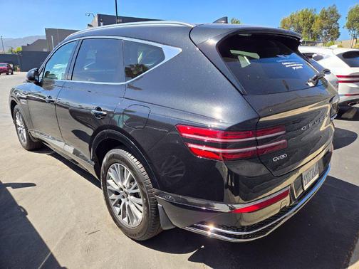 Vik Black 2026 Genesis GV80 2.5T