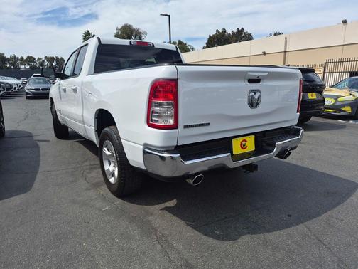 Bright White Clearcoat 2022 RAM 1500 Big Horn/Lone Star