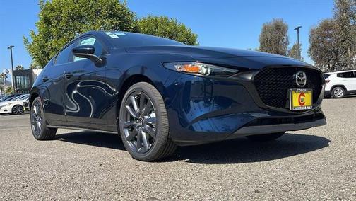 2025 Mazda Mazda3 FWD w/Preferred Package