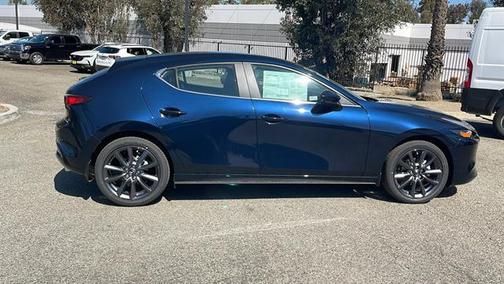 2025 Mazda Mazda3 FWD w/Preferred Package