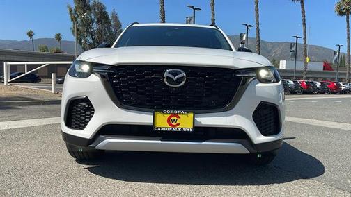 2025 Mazda CX-70 PHEV Premium Plus Package