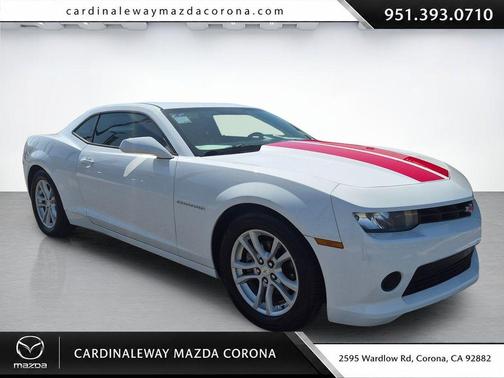 Summit White 2015 Chevrolet Camaro 1LT
