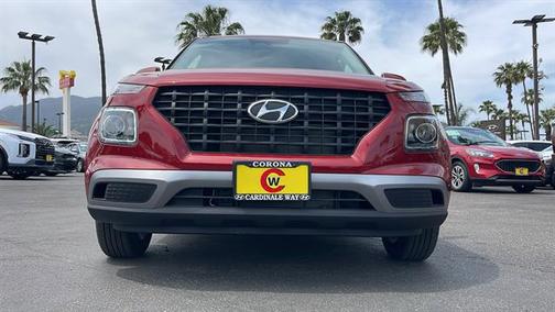 2025 Hyundai VENUE SE