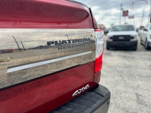 2018 Nissan Titan Platinum Reserve