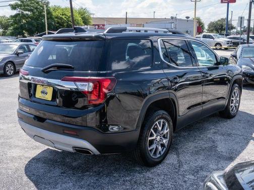 2020 GMC Acadia SLT