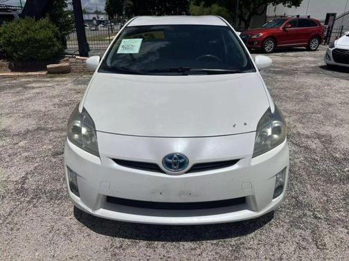 2010 Toyota Prius III