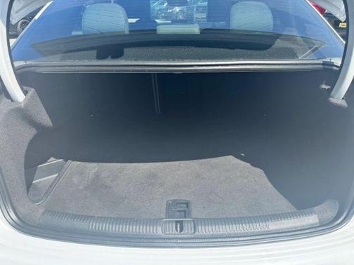 Glacier White Metallic 2017 Audi A3 2.0T Premium