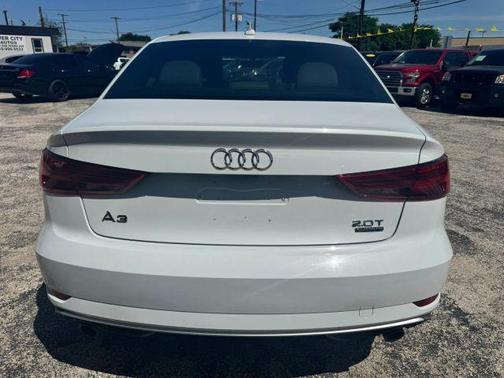 Glacier White Metallic 2017 Audi A3 2.0T Premium