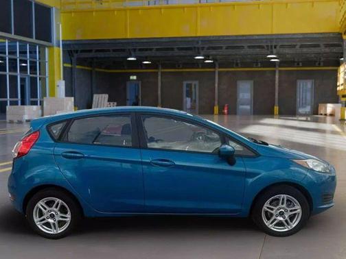 2017 Ford Fiesta SE