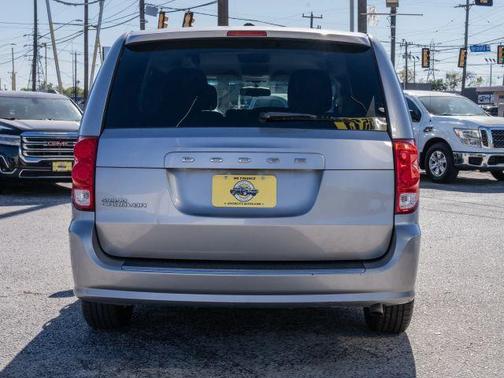 2016 Dodge Grand Caravan AVP/SE