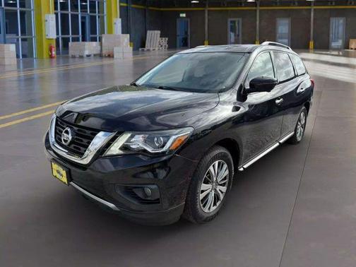 2020 Nissan Pathfinder SL