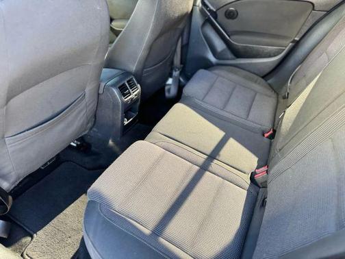 2013 Volkswagen Golf 2.5L