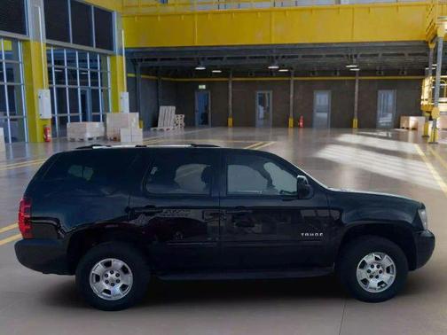 2011 Chevrolet Tahoe LS
