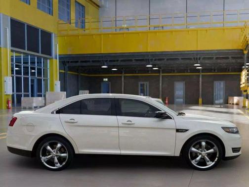 2015 Ford Taurus SHO