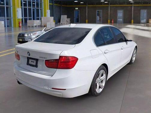 2015 BMW 328 i