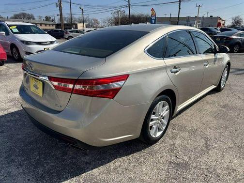 2013 Toyota Avalon XLE