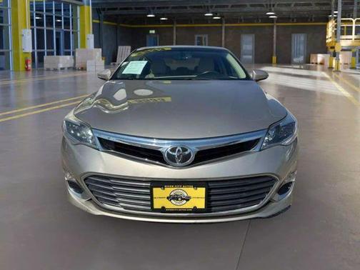 2013 Toyota Avalon XLE Premium