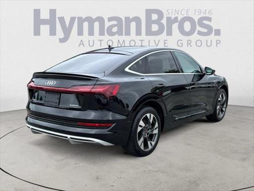 2022 Audi e-tron Sportback S line Premium Plus