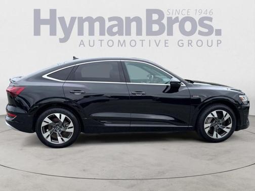 2022 Audi e-tron Sportback S line Premium Plus
