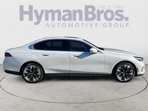 2024 BMW i5 eDrive40
